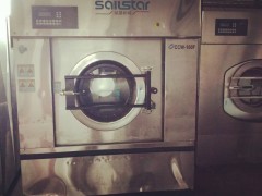 新乐市服装厂出售一套二手洗涤设备水洗机烘干机各种品牌