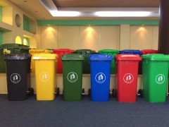 塑料垃圾桶批发，纳川环保品种多样，规格齐全