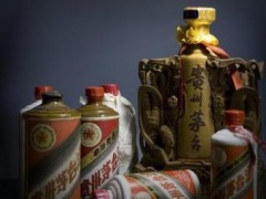 桂林回收1997年香港回归茅台纪念酒，整箱珍品茅台酒回收