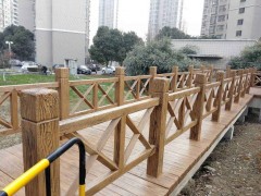 合肥仿木栏杆厂家电话水泥栏杆生产批发仿木栏杆与周围环境的结合