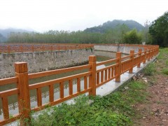 上海仿木栏杆厂家批发，水泥栏杆厂家哪家好？仿木栏杆安装喷漆