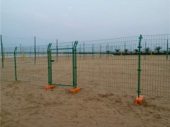 养殖护栏网 果园圈地护栏网 铁丝网防护网 勾花护栏网供应