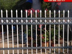 广东厂家销售各种规格市政护栏 道路护栏 市政锌钢护栏