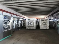 焦作出售九成新二手送布机二手航星海狮100公斤水洗机