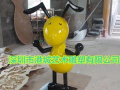 深圳美陈装饰玻璃钢蚂蚁卡通雕塑专业定制公司