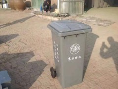 定制销售 户外垃圾桶 挂车垃圾桶 铁质垃圾桶