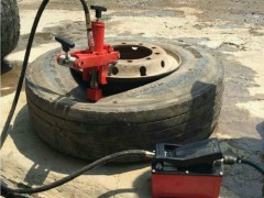 厂家直销气动液压剥胎器/轮胎扒胎器/大型轮胎拆卸工具