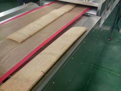 微波隧道式木材木板定型干燥设备