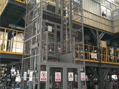 清远导轨式升降机 1吨2吨双轨电动液压升降货梯