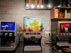 九江哪有奶茶机咖啡机四口热饮机多少钱一台