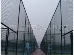 广西厂家供应围栏 篮球场围栏网
